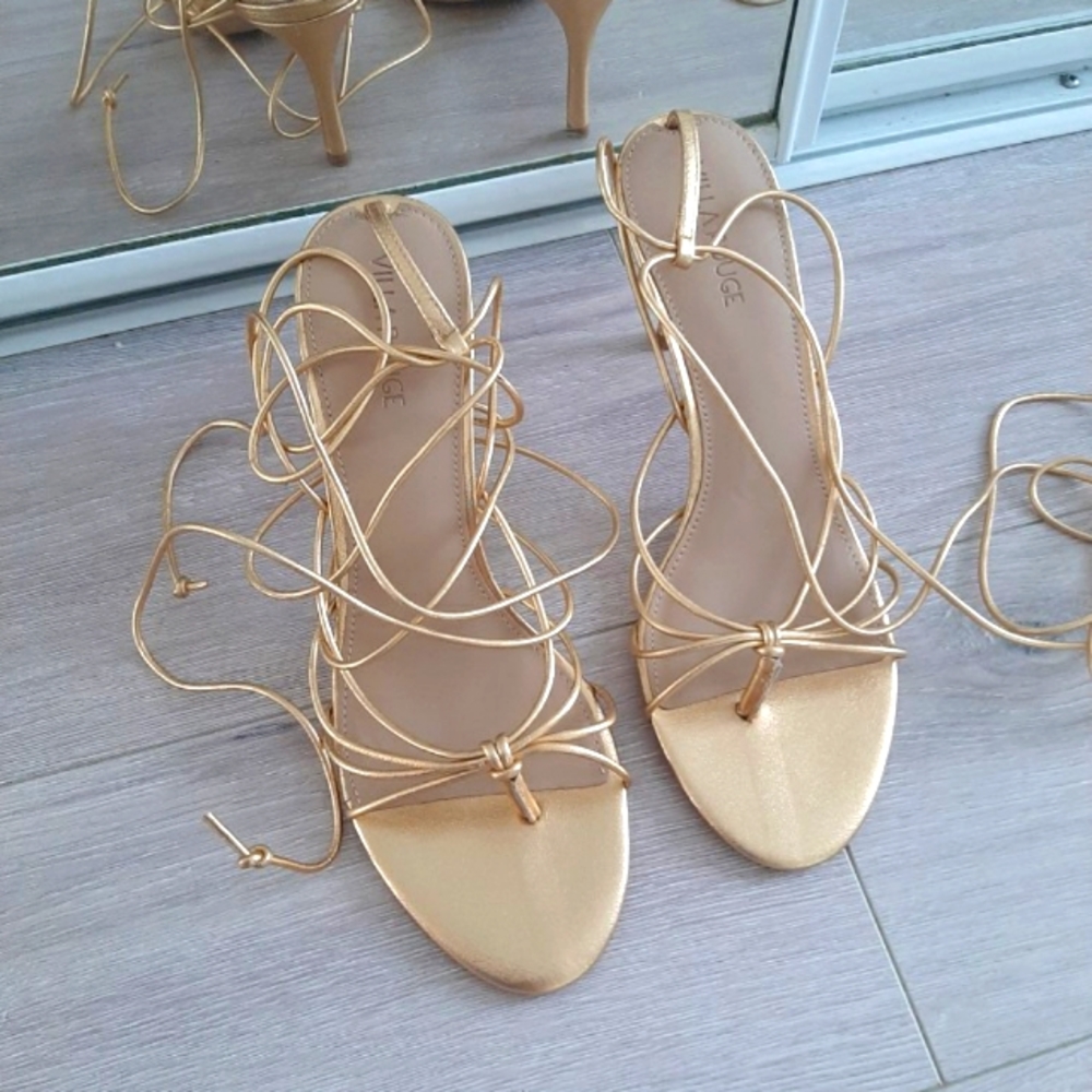Strappy sandals